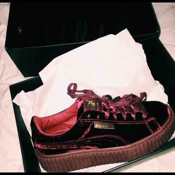 puma velvet creepers red